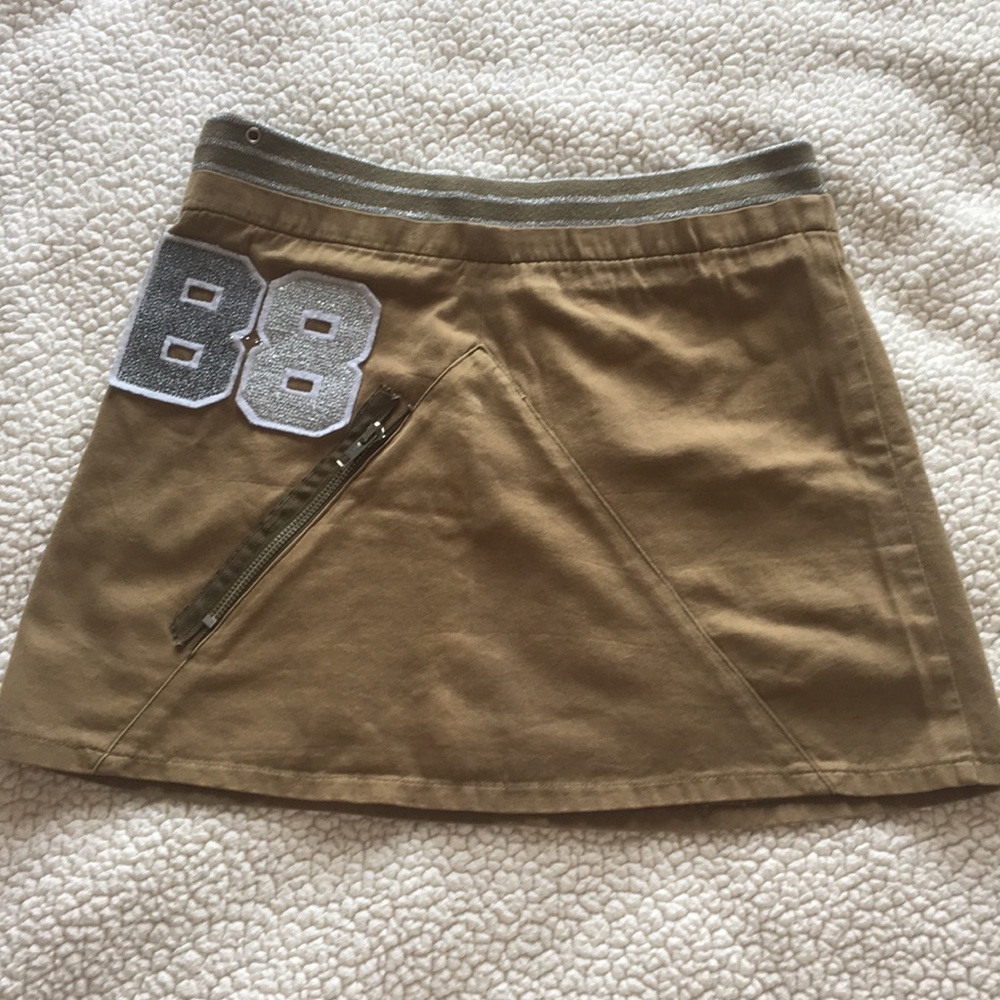 Mora Italian sporty mini skirt, no tag